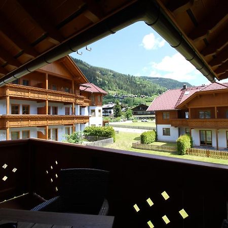 FeWo KITZ - Ski-to-door Apartment Bad Kleinkirchheim Buitenkant foto